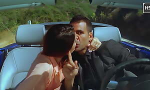 Kareena Kapoor – Hot Kissing Scenes 4K