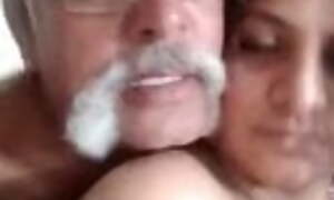 Cheating wife sucking boss’ flannel deepthroat