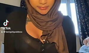Yasmina Khan hijabi tiktok oiled bowels hard nipples