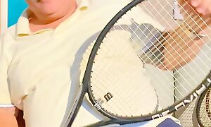 Tennis Daddy has biggest handsfree on tap end! Incredible