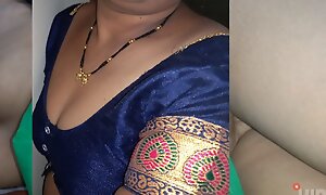 Vandana sex video  mai so rahi ti tmeine bhi bare devarji ke sat chu  t marvani thi  devar Vishal land dekhar pura dala