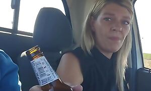 Sweet ammunition date 's first blowjob while driving