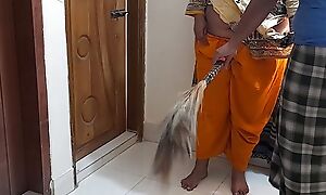 (Desi Priya) Sasurji Ne Apne Bete Ki Patni Ke Sath Kia Kand - Jabardasti Anal Fucked when she was skirt