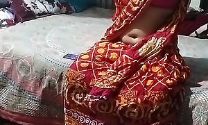 Local Desi Indian Mom Sex All round stepson All round Hushband Not a home ( Official Video By Villagesex91)