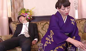 JAPANESE Old bag ENJOYS A DEEP Have sexual intercourse AFTER VIBRATION CREAMPIE