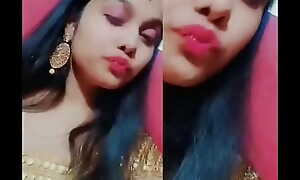 Desi indian girl shows body and her wringing wet pussy