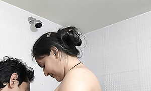 Desi prepare oneself concern in bathroom