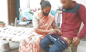 Soniya Maid's incorrect pussy fucked constant with gaaliyan by Brass hats after deep blowjob. desi hindi sex video
