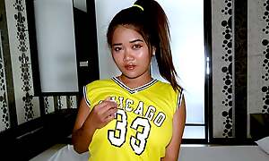 Curvy Thai BBW tiro girl Pim paid royally be required of sexual congress on camera